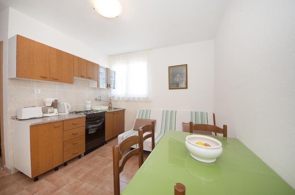 Apartments Mira 스프리트스카 외부 사진