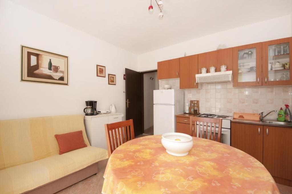 Apartments Mira 스프리트스카 외부 사진