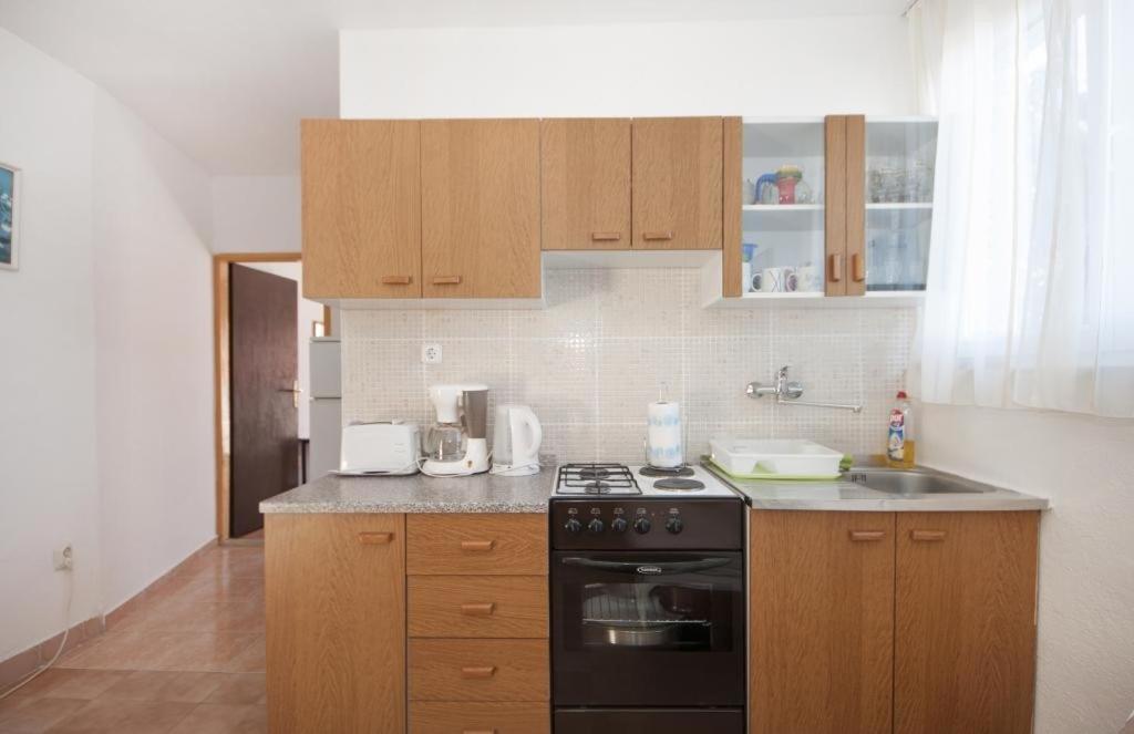 Apartments Mira 스프리트스카 외부 사진